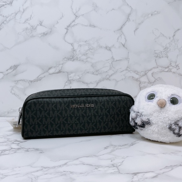 Michael Kors Pencil Case Pouch - Picture 1 of 8